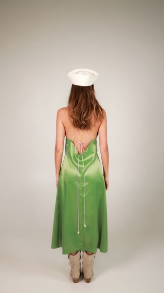 dress with an open back and a decorative belt - green, One Size