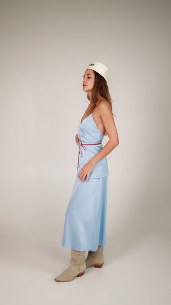 dress with an open back and a decorative belt - blue, One Size