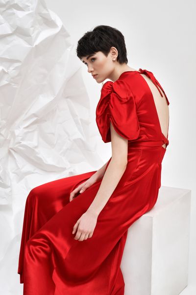 сукня з віскози з відкритою спиною та рукавами-ліхтариками - червона FW210 фото