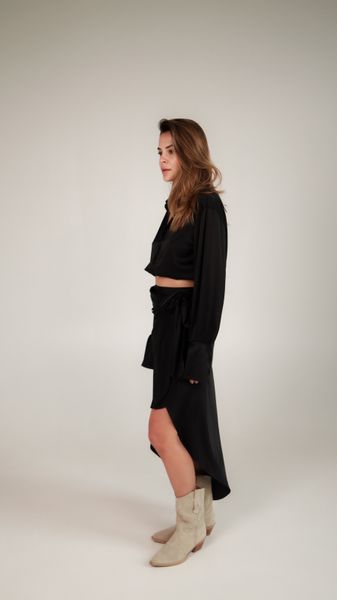 silk skirt with draped belt - black, One Size